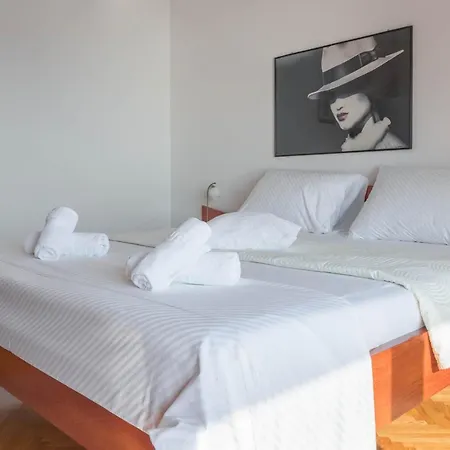 Zorka Apartman *